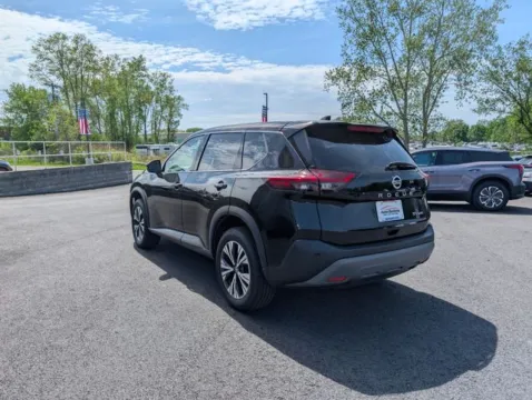 More photos of 2021 Nissan Rogue SV at Auto Outlets of Farmington, NY