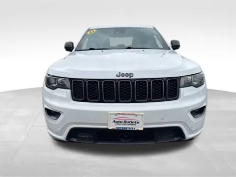 Photos of 2021 Jeep Grand Cherokee Limited for sale in Farmington, NY at Auto Outlets of Farmington