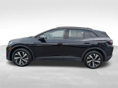 More photos of 2023 Volkswagen ID.4 Pro at Auto Outlets of Farmington, NY