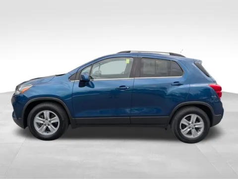 More photos of 2019 Chevrolet Trax LT at Auto Outlets of Farmington, NY