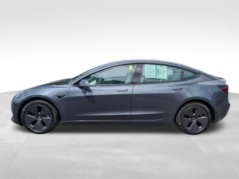 More photos of 2023 Tesla Model 3 at Auto Outlets of Farmington, NY