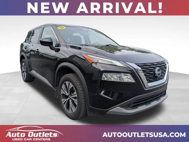 Black 2023 Nissan Rogue SV for sale in Farmington, NY