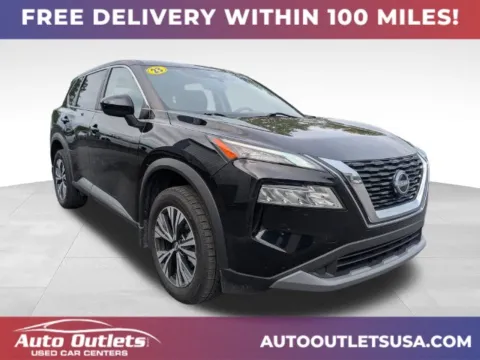 Black 2023 Nissan Rogue SV for sale in Farmington, NY