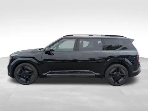 More photos of 2024 Kia EV9 GT-Line at Auto Outlets of Farmington, NY
