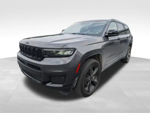 Another view of 2022 Jeep Grand Cherokee L Altitude for sale in Farmington, NY at Auto Outlets of Farmington