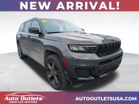 Gray 2022 Jeep Grand Cherokee L Altitude for sale in Farmington, NY