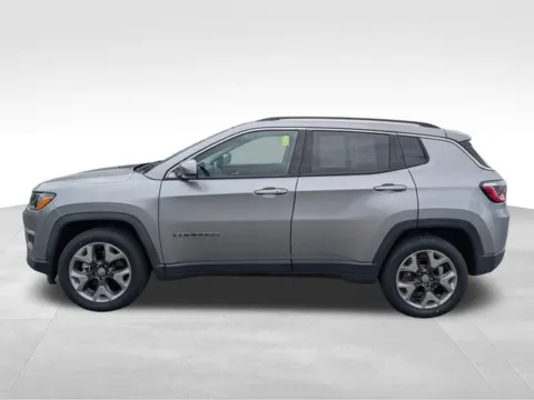 More photos of 2019 Jeep Compass Limited at Auto Outlets of Farmington, NY