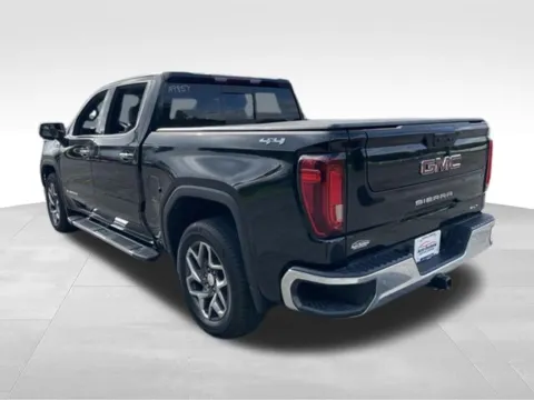 More photos of 2022 GMC Sierra 1500 SLT at Auto Outlets of Farmington, NY