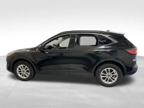 More photos of 2022 Ford Escape SE at Auto Outlets of Farmington, NY