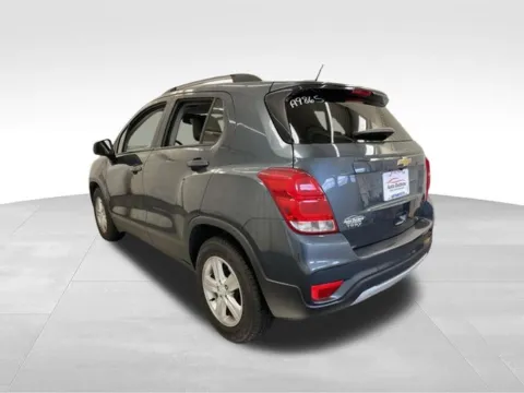 More photos of 2021 Chevrolet Trax LT at Auto Outlets of Farmington, NY