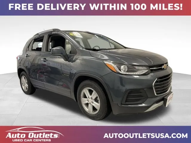 Gray 2021 Chevrolet Trax LT for sale in Farmington, NY
