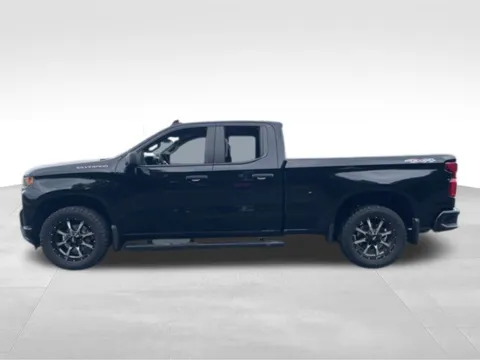 More photos of 2019 Chevrolet Silverado 1500 Custom at Auto Outlets of Farmington, NY
