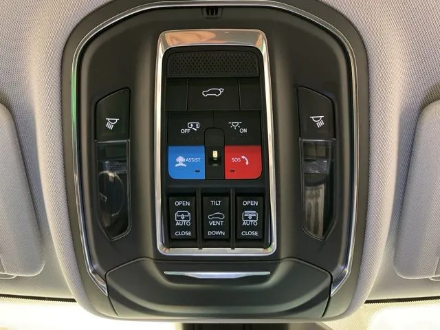 2022 Jeep Grand Cherokee Limited - Photo 24
