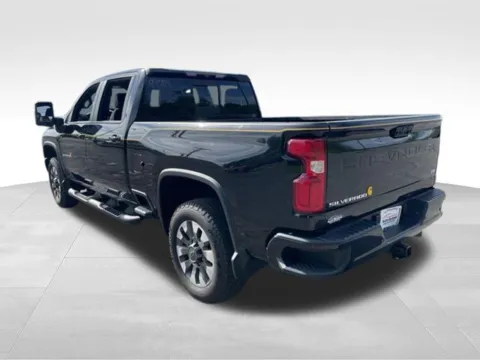 More photos of 2021 Chevrolet Silverado 2500 HD LTZ at Auto Outlets of Farmington, NY