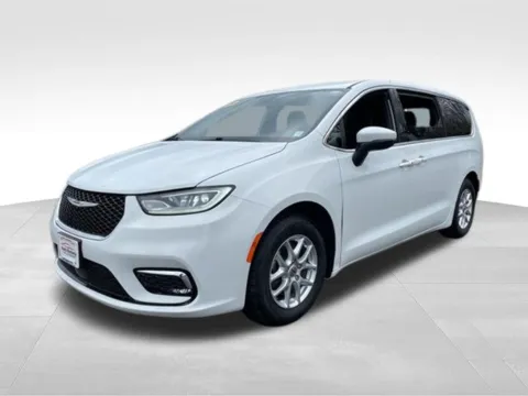 Another view of 2023 Chrysler Pacifica Touring for sale in Farmington, NY at Auto Outlets of Farmington