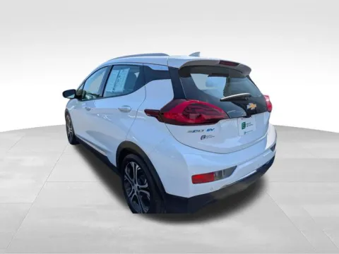 More photos of 2017 Chevrolet Bolt EV Premier at Auto Outlets of Farmington, NY