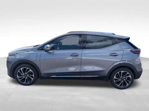 More photos of 2023 Chevrolet Bolt EUV Premier at Auto Outlets of Farmington, NY