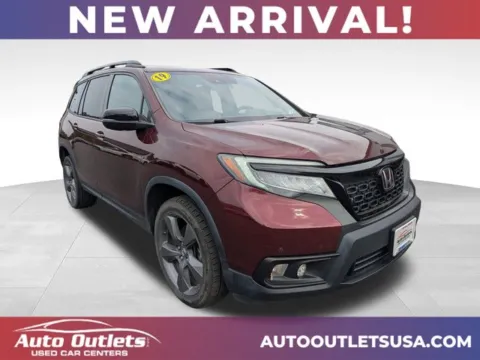 Red 2019 Honda Passport Touring for sale in Farmington, NY