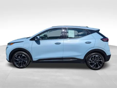 More photos of 2023 Chevrolet Bolt EUV Premier at Auto Outlets of Farmington, NY