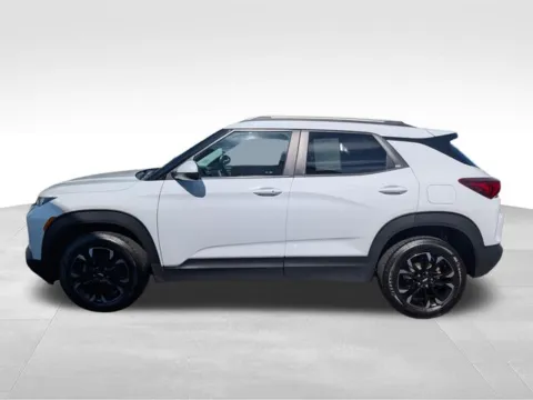 More photos of 2022 Chevrolet TrailBlazer LT at Auto Outlets of Farmington, NY