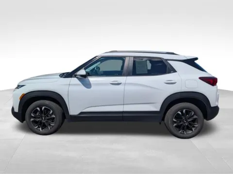 More photos of 2022 Chevrolet TrailBlazer LT at Auto Outlets of Farmington, NY