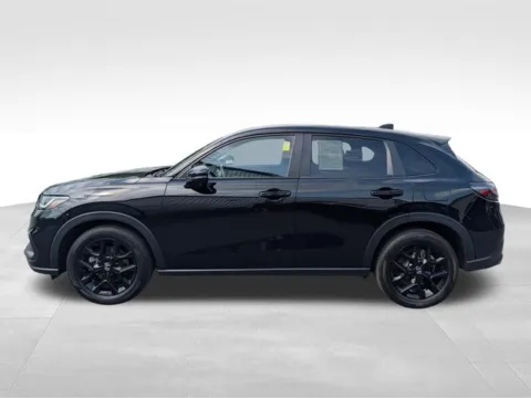 More photos of 2025 Honda HR-V Sport at Auto Outlets of Farmington, NY