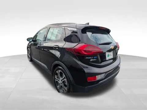 More photos of 2017 Chevrolet Bolt EV Premier at Auto Outlets of Farmington, NY