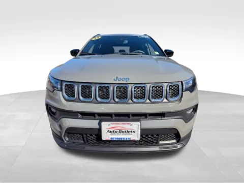 Photos of 2023 Jeep Compass Latitude Lux for sale in Farmington, NY at Auto Outlets of Farmington