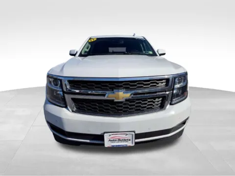 Photos of 2019 Chevrolet Tahoe LT for sale in Farmington, NY at Auto Outlets of Farmington