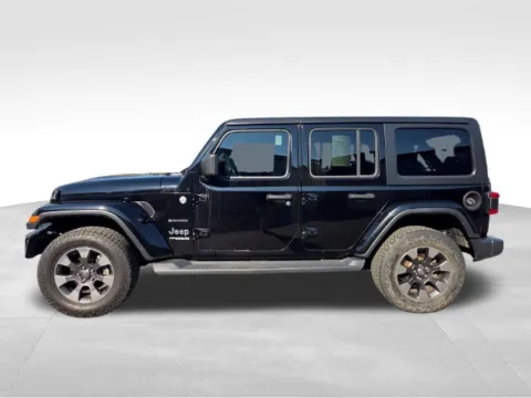 More photos of 2018 Jeep Wrangler Unlimited Sahara at Auto Outlets of Farmington, NY
