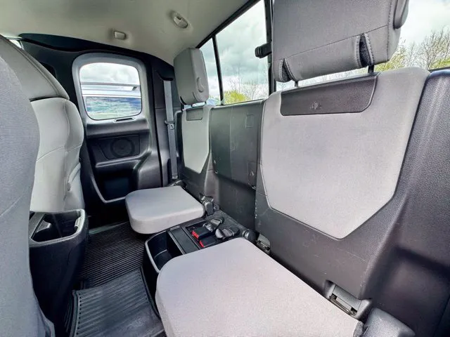 2019 Toyota Tacoma SR5 - Photo 16