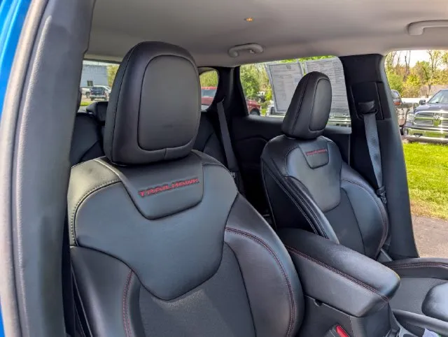 2021 Jeep Cherokee Trailhawk - Photo 13