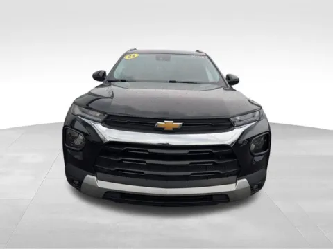 Photos of 2023 Chevrolet TrailBlazer LT for sale in Webster, NY at Auto Outlets of Webster