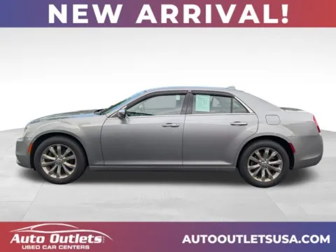 More photos of 2018 Chrysler 300 Limited at Auto Outlets of Webster, NY