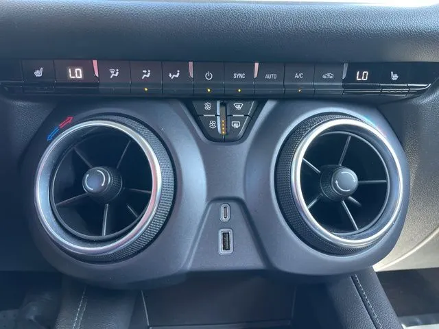 2022 Chevrolet Blazer 2LT - Photo 23