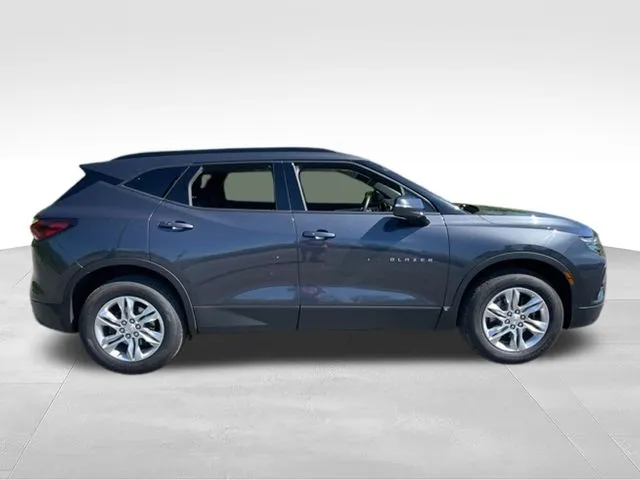 2022 Chevrolet Blazer 2LT - Photo 8