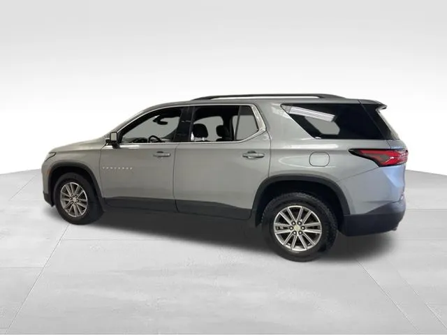 2023 Chevrolet Traverse 1LT - Photo 4