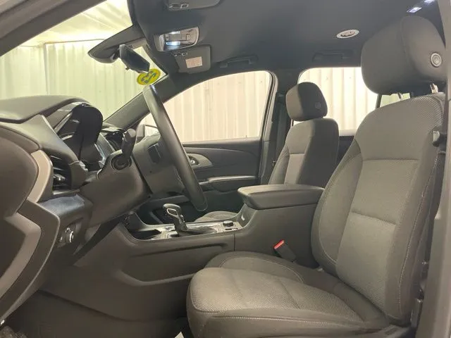 2023 Chevrolet Traverse 1LT - Photo 13