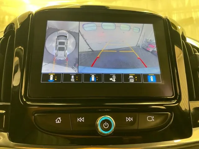 2023 Chevrolet Traverse 1LT - Photo 28