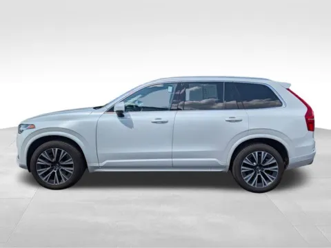More photos of 2020 Volvo XC90 T6 Momentum at Auto Outlets of Webster, NY