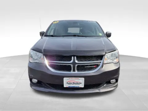 Photos of 2019 Dodge Grand Caravan SXT for sale in Webster, NY at Auto Outlets of Webster