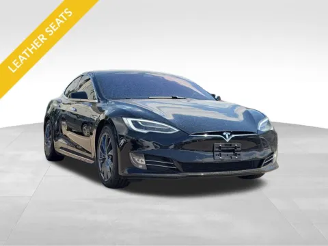 More photos of 2021 Tesla Model S Long Range at Emich Kia, CO
