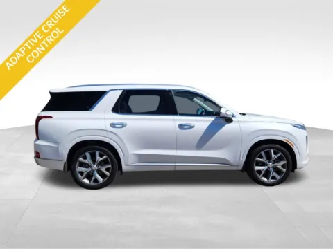 More photos of 2021 Hyundai Palisade Limited at Emich Kia, CO