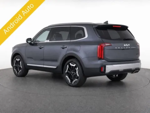 More photos of 2023 Kia Telluride S at Emich Kia, CO