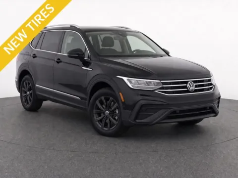 Photos of 2022 Volkswagen Tiguan 2.0T SE for sale in Denver, CO at Emich Kia