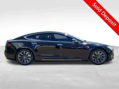 More photos of 2021 Tesla Model S Long Range at Emich Kia, CO