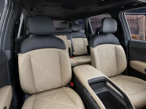 More photos of 2027 Kia Telluride EX at Emich Kia, CO
