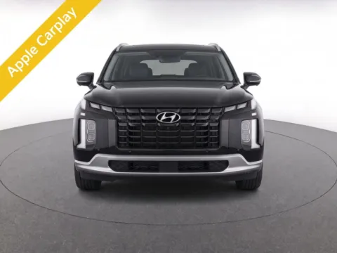 More photos of 2023 Hyundai Palisade Limited at Emich Kia, CO