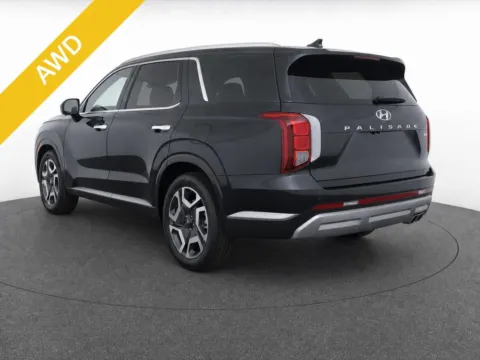 More photos of 2023 Hyundai Palisade Limited at Emich Kia, CO