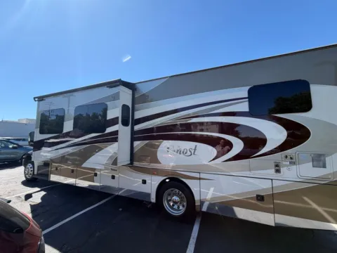 More photos of 2020 Nexus Ghost 36DS at Emich Kia, CO